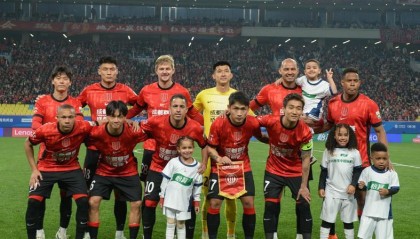 v体育-凤凰山屠宰场！蓉城磨刀霍霍 血洗新鹏城后 海牛也是案板上的肉？