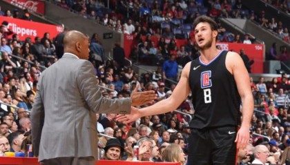 拒绝快艇！加里纳利投奔雄鹿 字母哥冲冠更有戏？