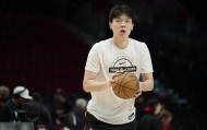 v站-中国顶流！队记曝杨瀚森或入选NBA全明星新秀赛，票数全队第2